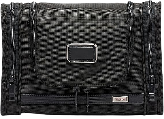 Hanging Travel Kit